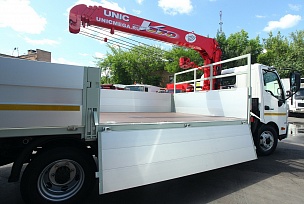 HINO серия 300 Полная масса 7,5 т Шасси XZU